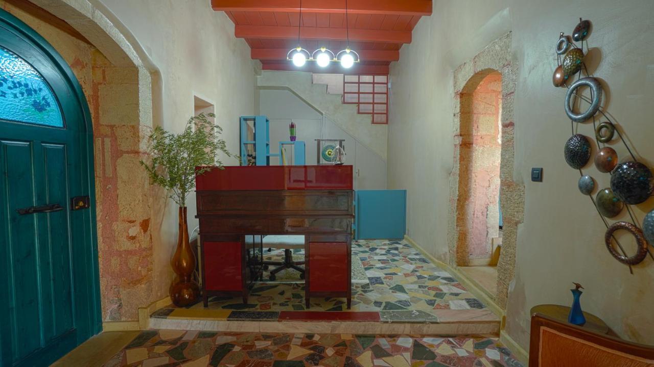 Khordhákion Youth Of Dope Supreme Hostel מראה חיצוני תמונה